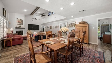 2402 Harwell Cir, Alvin, TX 77511 - photo 6