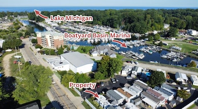 875 E Wells St unit 20, South Haven, MI 49090 - photo 3