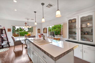 Large Open Kitchen