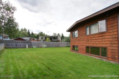 7324 Tanaga Cir unit D, Anchorage, AK 99504 - photo 3