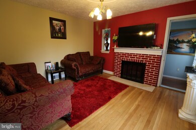 5017 55th Ave, Hyattsville, MD 20781 - photo 4