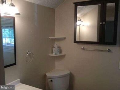 3417 Offutt Rd, Randallstown, MD 21133 - photo 6