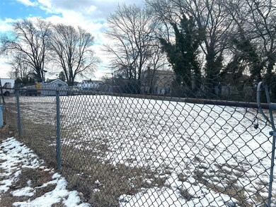 1360-1370 Merrick Rd, Lindenhurst, NY 11757 - photo 2