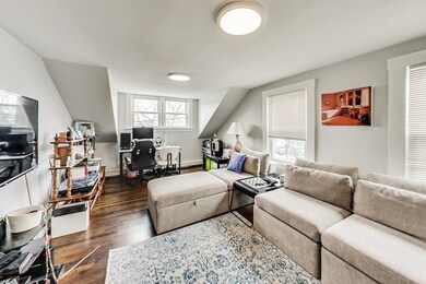 237 Pearl St unit 3, Cambridge, MA 02139 - photo 2