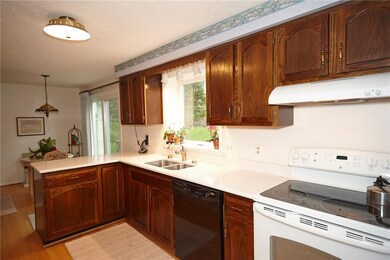 Quartz counter top and sink installed in 2016