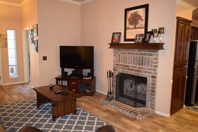 3908 W Beechwood Dr, Rogers, AR 72756 - photo 5