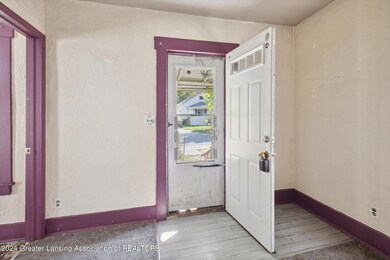 06-1407-New-York-Ave-Lansing-MI-48906-Wi