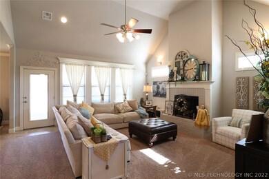 5514 Nottingham Place, Bartlesville, OK 74006 - photo 2