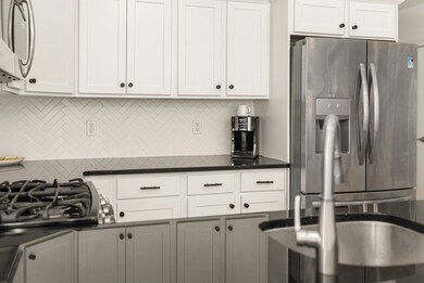 841 Lagrange St unit 2, West Roxbury, MA 02132 - photo 7