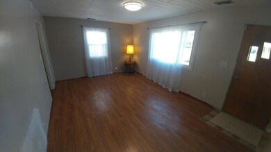 4503 San Jose Ln, Columbus, OH 43213 - photo 6