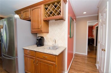 Wet bar for additional work space
