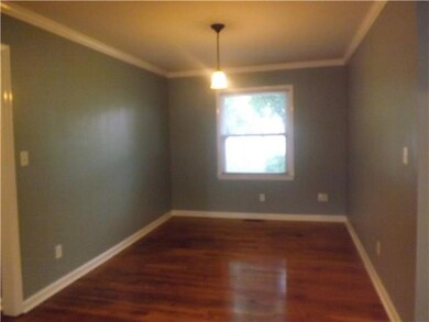 521 Mckellar Dr, Manchester, TN 37355 - photo 2