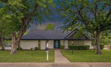 913 Edgecliff Dr, Bedford, TX 76022 - photo 6