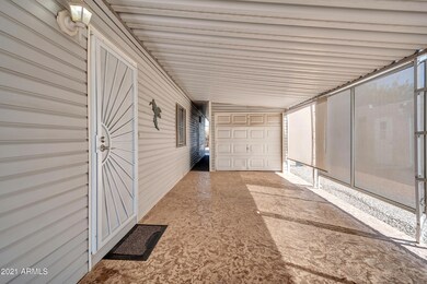 Carprt/Garage/Workshop