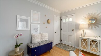 2001 48th St, Des Moines, IA 50310 - photo 5