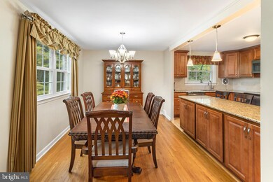 211 Canterbury Dr, Wallingford, PA 19086 - photo 5