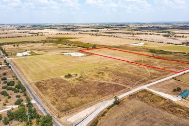 6632 Woodard Ave, Cleburne, TX 76033 - photo 2