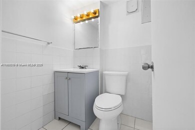 250 180th Dr unit 505, Sunny Isles Beach, FL 33160 - photo 5