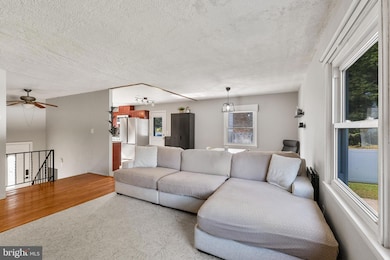 102 Danbury Rd, Reisterstown, MD 21136 - photo 6