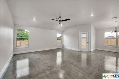 1018 Lexington Dr, Copperas Cove, TX 76522 - photo 4