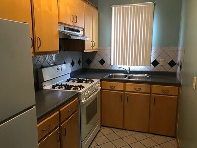 1183 Rodman St, Fall River, MA 02721 - photo 4