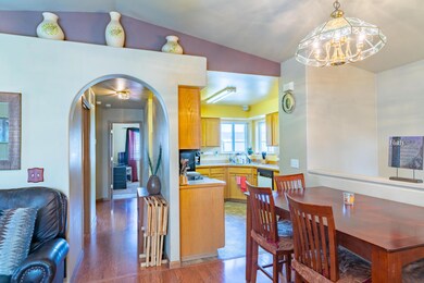 dining, hallway