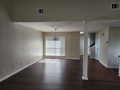 8004 Oakwood Forest Dr, Houston, TX 77040 - photo 6