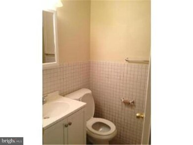 239 S 3rd St, North Wales, PA 19454 - photo 3