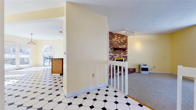 22 Nestledown Dr unit C, Laconia, NH 03246 - photo 4