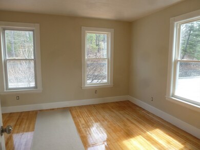 630 Pleasant St unit 2, Worcester, MA 01602 - photo 4