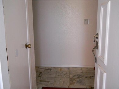 15324 Woodhill Ct, Horizon City, TX 79928 - photo 5