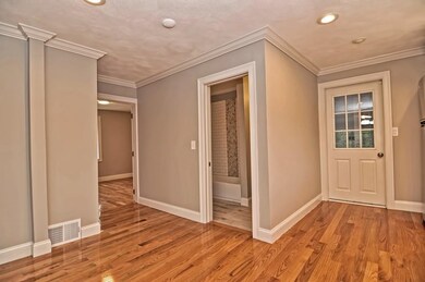 82 Putnam St unit 2, Winthrop, MA 02152 - photo 4