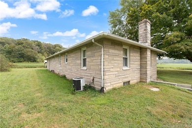 9333 N Haleysburg Rd, Vallonia, IN 47281 - photo 4