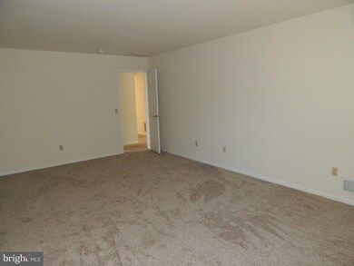 1715 Sweetbay Dr, Toms River, NJ 08755 - photo 5