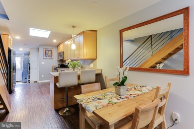 302 S Duncan St, Baltimore, MD 21231 - photo 7