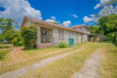 322 W Cherokee Ave, Pharr, TX 78577 - photo 3