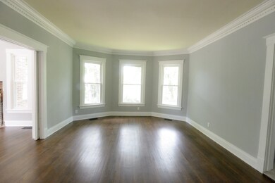 309 E Franklin St, Shelbyville, TN 37160 - photo 4