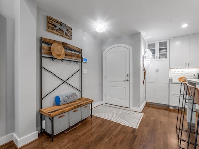 514 W Short St unit 102, Lexington, KY 40507 - photo 3