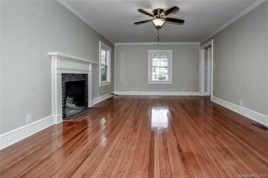 1110 E Broad St, Statesville, NC 28677 - photo 7