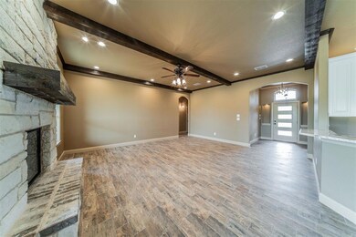 499 Newfield Ln, Springtown, TX 76082 - photo 2