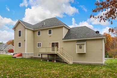 24 Regency Dr, Dracut, MA 01826 - photo 5