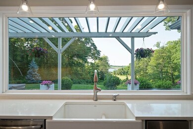 251 Damons Point Rd, Marshfield, MA 02050 - photo 5