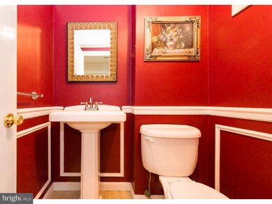 2730 N Kent Rd, Broomall, PA 19008 - photo 7