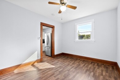 915 8th St SW, Cedar Rapids, IA 52404 - photo 6