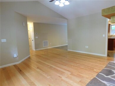 85 Doe Run Rd, Hendersonville, NC 28792 - photo 5