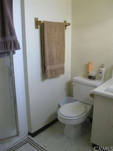 3/4 bath next to bedroom
