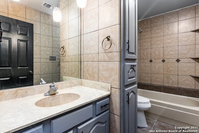 11843 Braesview unit 301, San Antonio, TX 78213 - photo 7