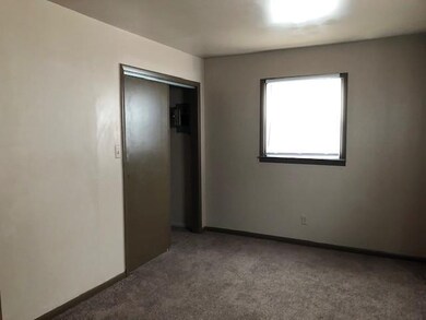 1915 Jefferson St, Anderson, IN 46016 - photo 6