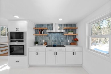 44 Abington St, Hingham, MA 02043 - photo 2