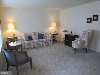 187 Wyndham Place, Trenton, NJ 08691 - photo 3